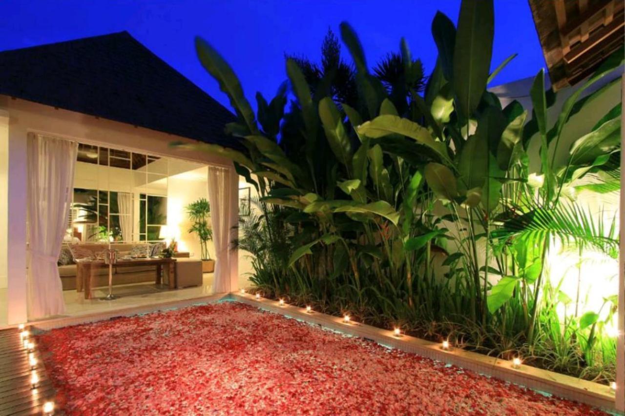 Astana Residence Seminyak Esterno foto