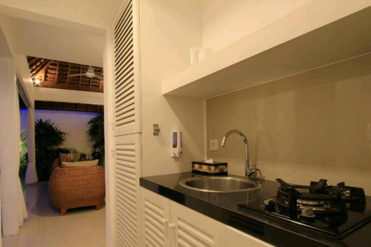 Astana Residence Seminyak Esterno foto